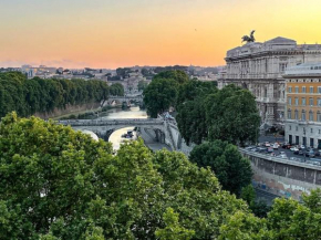 Roman Penthouse with stunning 360 panoramic view